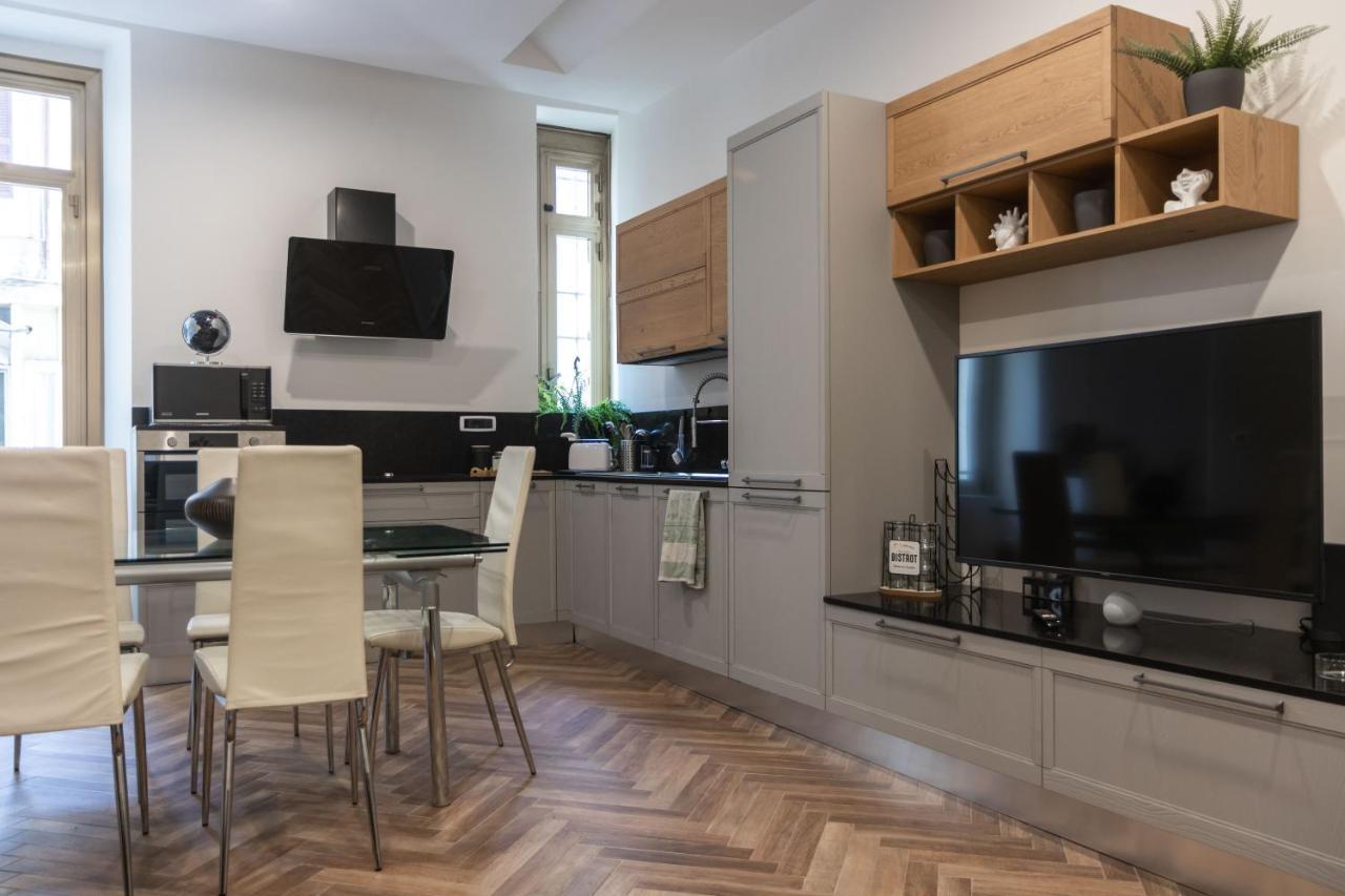 Appartamento Casa Matteo53, Termini *